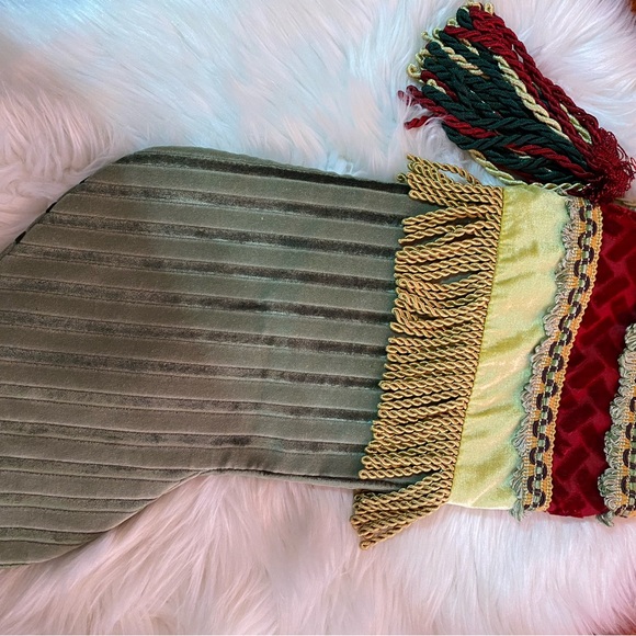 Two Christmas stockings - Picture 7 of 8